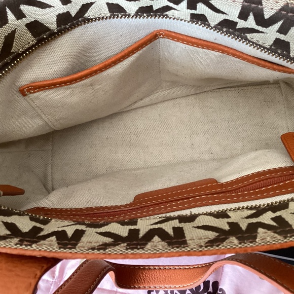$35 Michael Kors Signature Logo Tote w/Orange Leather Trim - Picture 7 of 7
